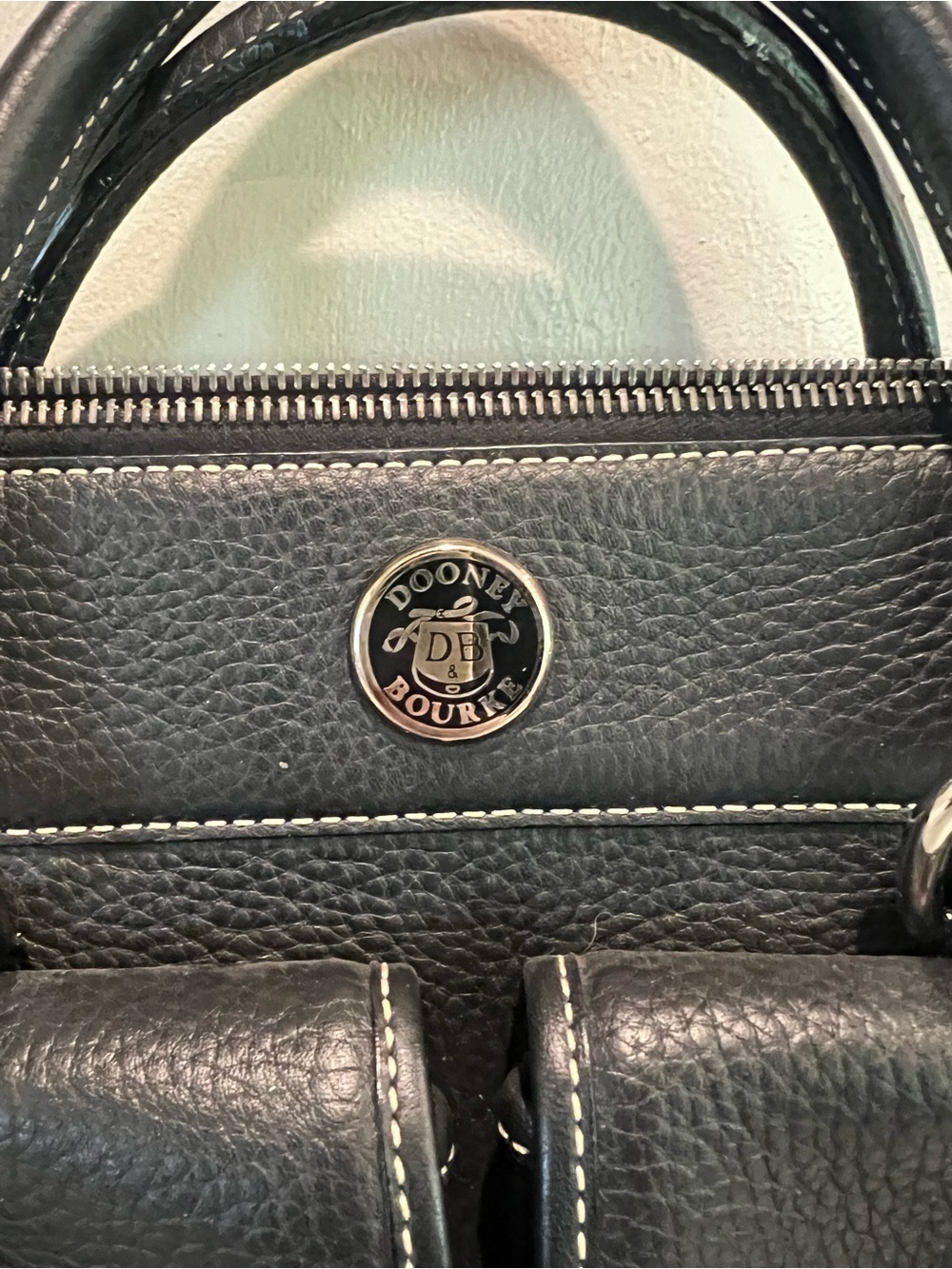 Dooney and Bourke Black Leather Double-Pocket Tote Bag, with strap and wallet - Picture 6 of 9